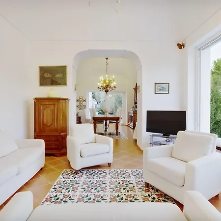 Carolina ゲストハウス カプリ