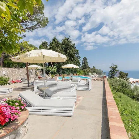 Carolina Guest house Capri