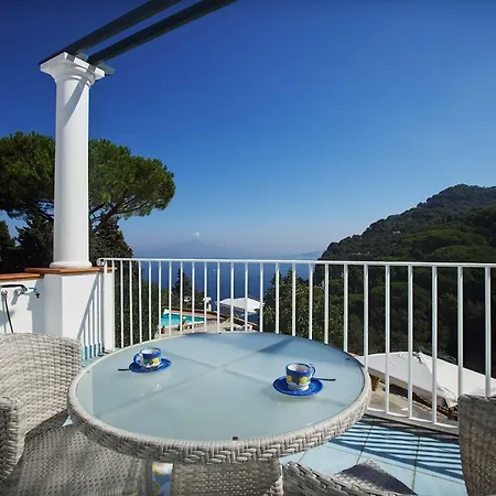 Casa de hóspedes Carolina 4*